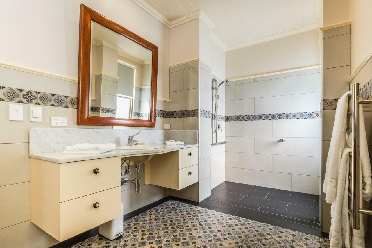 Old Bank Boutique Hotel Mittagong Eksteriør bilde